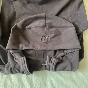 Black Lululemon Scuba